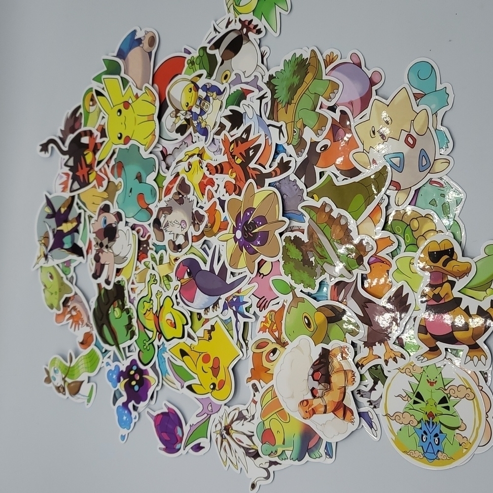 Pokémon stickers 100 pieces.